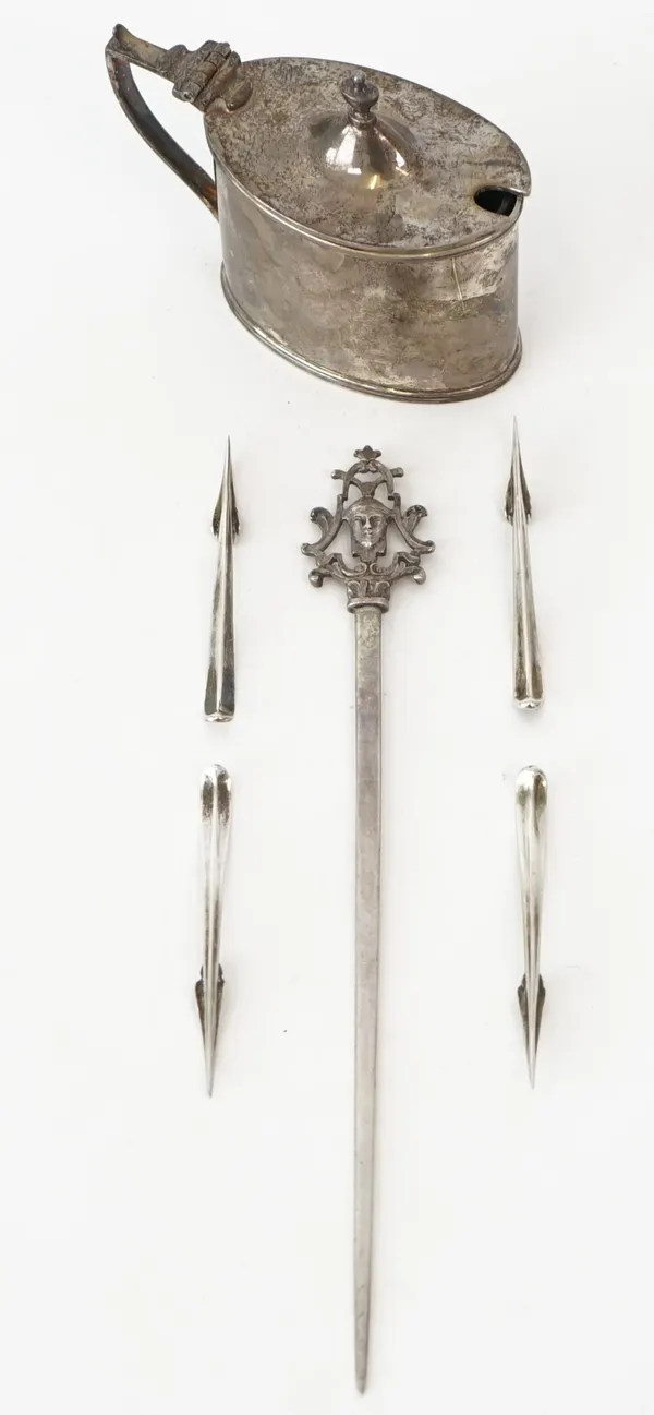 Two pairs of silver corn-on-the-cob holders, a silver skewer and a silver mustard pot, comprising;