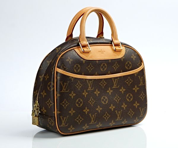 A Louis Vuitton Trouville monogram bag