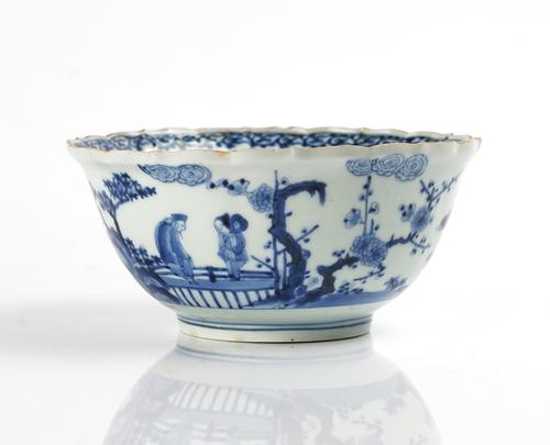 AN ARITA BLUE AND WHITE BOWL