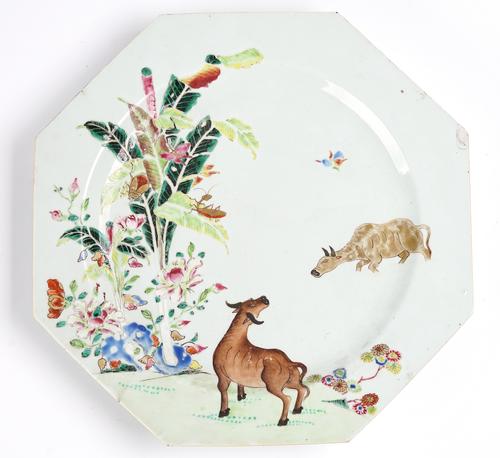 A LARGE PAIR OF CHINESE FAMILLE-ROSE OCTAGONAL DISHES