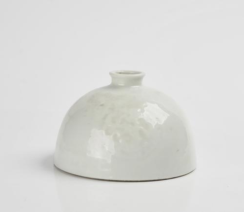 A CHINESE WHITE GLAZED PORCELAIN BEEHIVE WATER POT