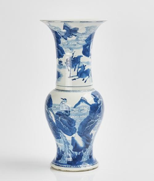 A CHINESE BLUE AND WHITE YENYEN VASE