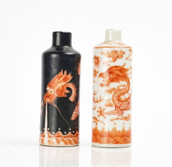 TWO CHINESE PORCELAIN CYLINDRICAL SNUFF BOTTLES