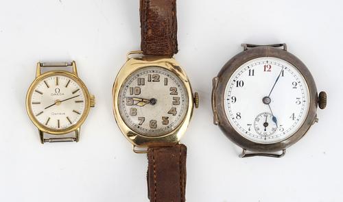 A LADY'S OMEGA WRISTWATCH AND TWO FURTHER WRISTWATCHES (3)