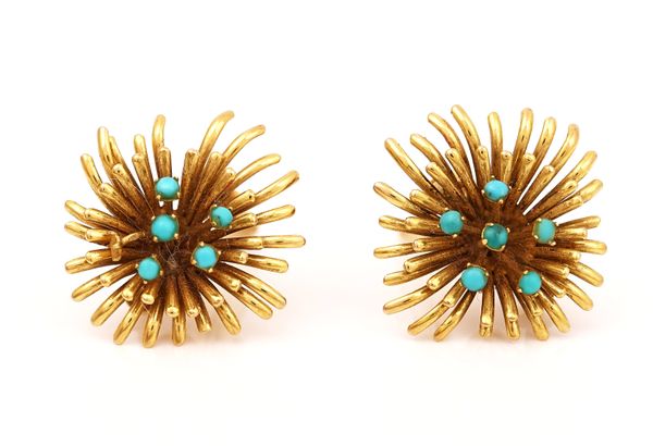 A PAIR OF GOLD AND TURQUOISE EARCLIPS