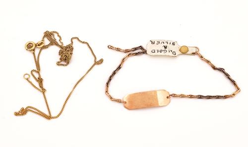 A GOLD NECKCHAIN AND A GOLD AND SILVER IDENTITY BRACELET (2)