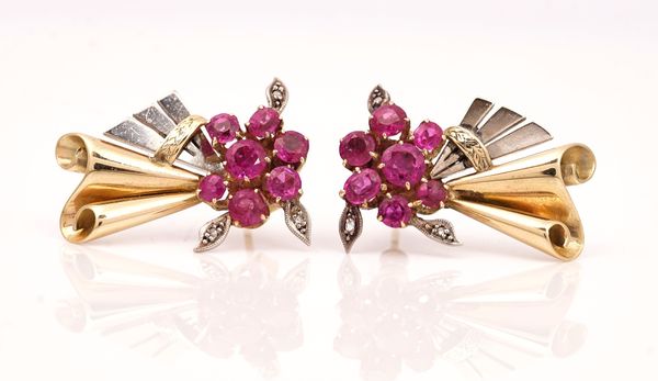 A PAIR OF GOLD, RUBY AND DIAMOND EARSTUDS