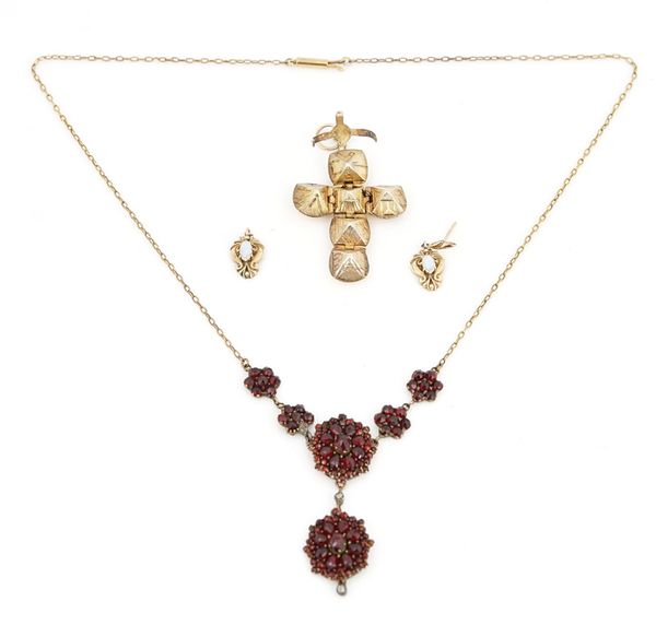 A MASONIC PENDANT, A BOHEMIAN GARNET NECKLACE AND A PAIR OF OPAL EARRINGS (3)