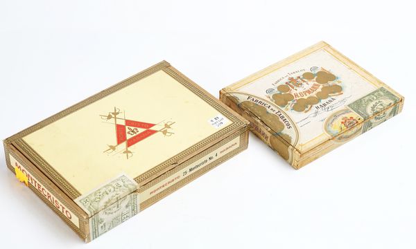A BOX OF TEN H.UPMANN CUBAN CIGARS AND NINE MONTECRISTO NO.4 CIGARS