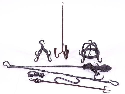 A GROUP OF VARIOUS METAL HANGING HOOKS AND POKERS  (7)
