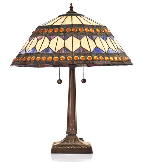 A TIFFANY STYLE TABLE LAMP