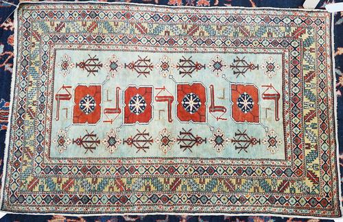 A KARAGASHLI RUG