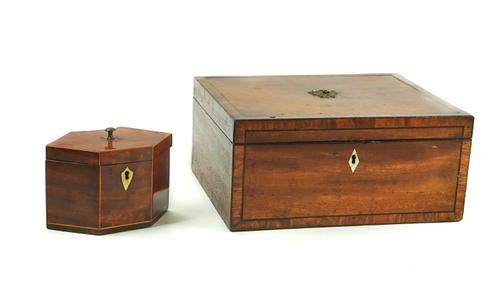 A GEORGE III INLAID MAHOGANY SINGLE TEA CADDY OF COMPRESSED HEXAGONAL FORM