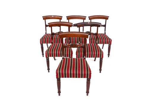 A SET OF SIX REGENCY ROSEWOOD AND MAHOGANY DINING CHAIRS (6)