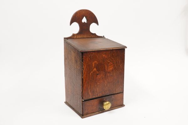 AN EARLY 19TH CENTURY INLAID OAK WALL MOUNTED SLOPE FRONT CANDLE BOX