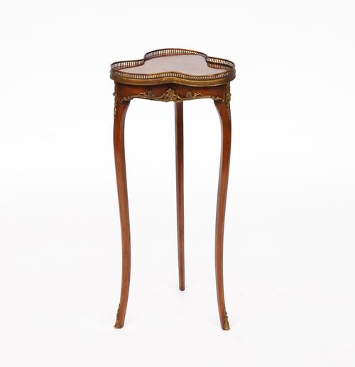 A LATE 19TH CENTURY FRENCH GILT METAL MOUNTED PARQUETRY KINGWOOD INLAID TREFOIL SHAPE OCCASIONAL TABLE