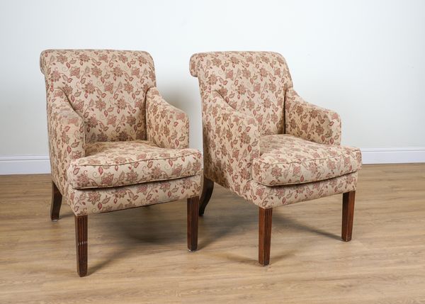 A PAIR OF 18TH CENTURY STYLE MAHOGANY FRAMED SCROLL BACK ARMCHAIRS (2)