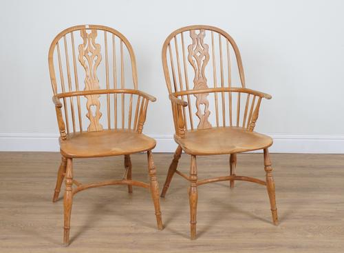 A PAIR OF ASH AND ELM WINDSOR CHAIRS (2)