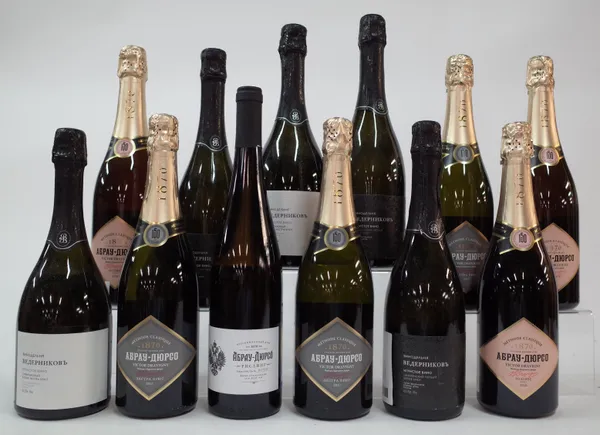 11 BOTTLES RUSSIAN SPARKLING AND 1 WHITE WINE