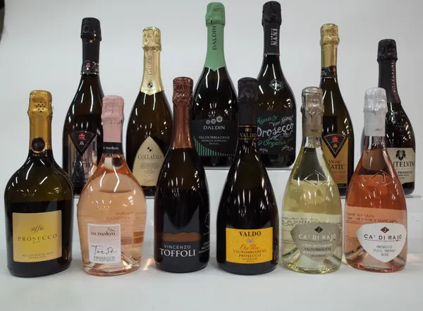 12 BOTTLES WHITE AND ROSÉ PROSECCO