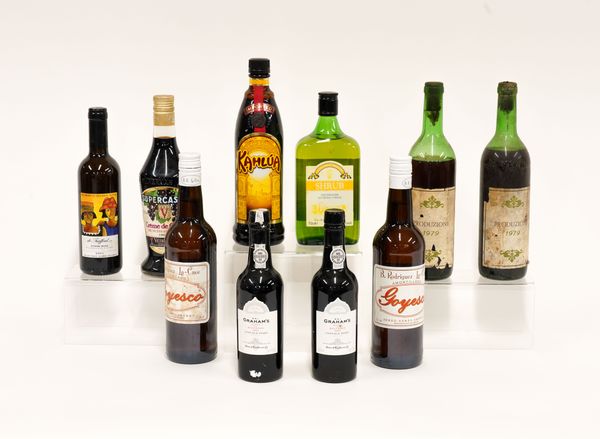 TEN BOTTLES OF MIXED SPIRITS AND LIQUERS INCLUDING TWO BOTTLES OF GRAHAM’S 2004 VINTAGE PORT (10)