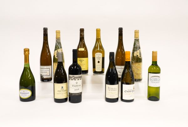 TWELVE BOTTLES OF MIXED WINES INCLUDING A BOTTLE OF DOMAINE CHANTE CIGALE CHATEAUNEUF DU PAPE 2016 (12)