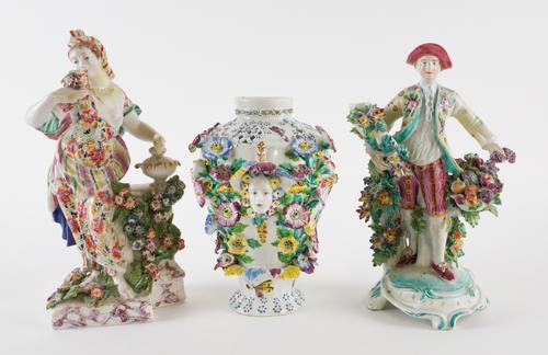 TWO BOW FIGURES AND A FRILL VASE (3)