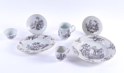 A GROUP OF WORCESTER BLACK PRINTED PORCELAIN AFTER ENGRAVINGS BY ROBERT HANCOCK