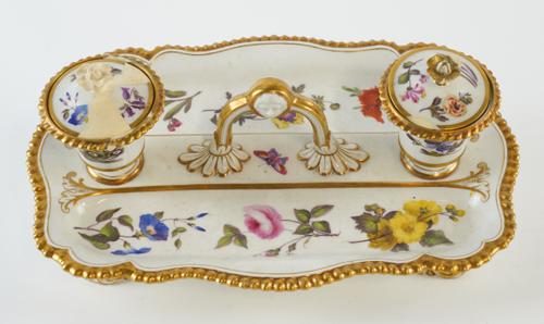 A FLIGHT, BARR & BARR WORCESTER INKSTAND