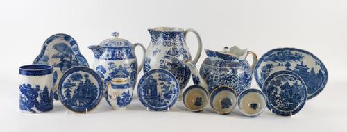 A LARGE GROUP OF STAFFORDSHIRE BLUE AND WHITE PEARLWARE