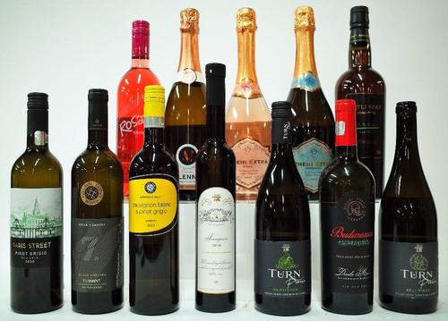 12 BOTTLES EASTERN EUROPEAN WHITE AND SPARKLING WINE