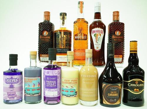 12 BOTTLES LIQUEURS