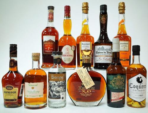 11 BOTTLES CALVADOS
