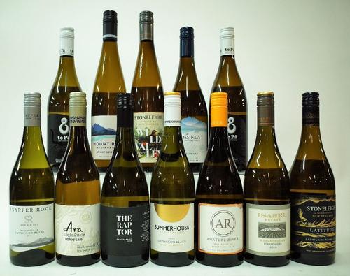 12 BOTTLES NEW ZEALAND WHITE WINE