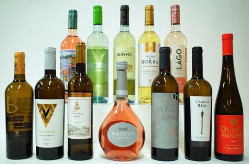 12 BOTTLES PORTUGUESE WHITE AND ROSE WINE