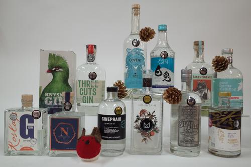 12 MIXED BOTTLES GIN