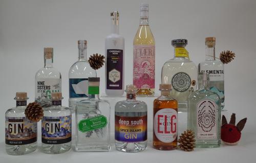 12 BOTTLES GIN