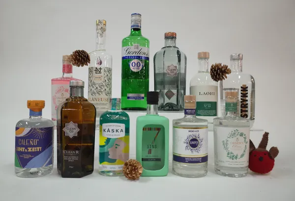 12 BOTTLES LOW AND NON-ALCOHOLIC SPIRITS