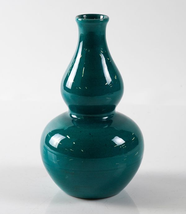 A CHINESE DOUBLE-GOURD SHAPED VASE