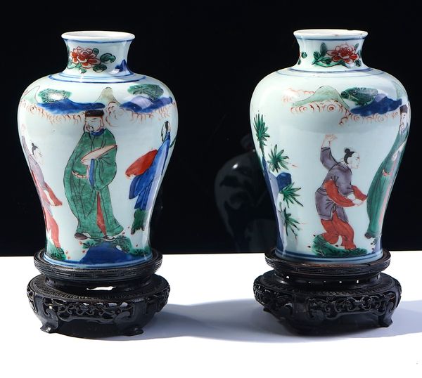 A PAIR OF CHINESE WUCAI STYLE BALUSTER VASES