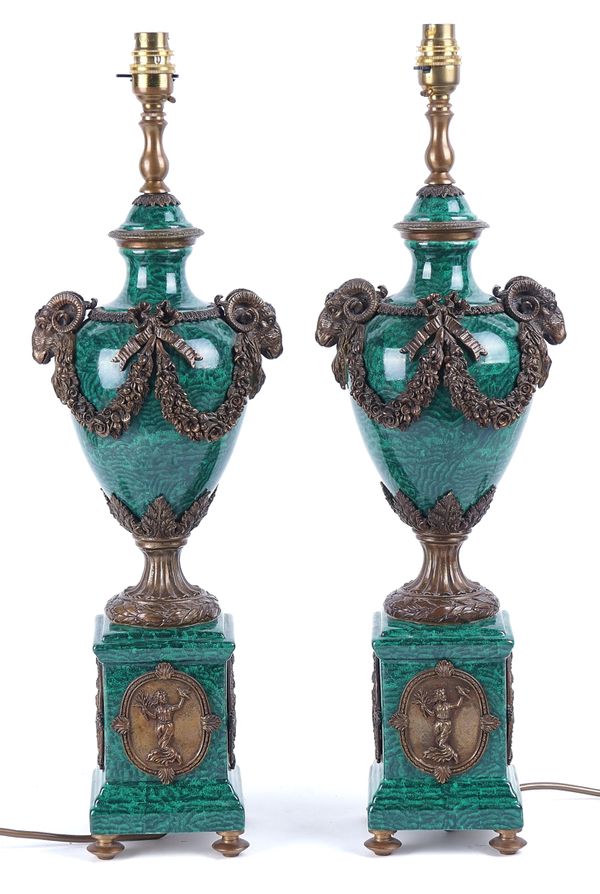 A PAIR OF SIMULATED MALACHITE PORCELAIN AND GILT METAL LAMPS (2)