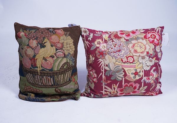 WNAI - TWO CUSHIONS (2)