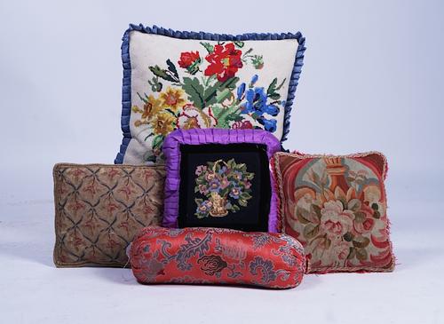 A GROUP OF FIVE VARIOUS CUSHIONS (5)