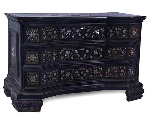WNAI - AN 18TH-CENTURY ITALIAN MOTHER-OF-PEARL AND PEWTER INLAID EBONISED COMMODE