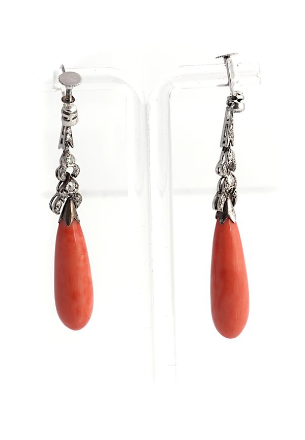 A PAIR OF DIAMOND AND CORAL PENDANT EARRINGS