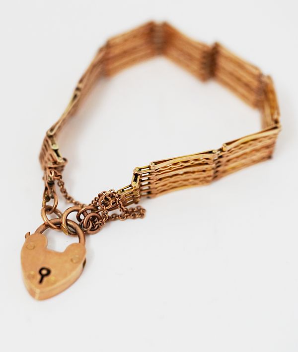 A ROSE GOLD GATELINK BRACELET