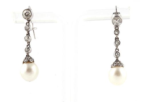 A PAIR OF DIAMOND AND CULTURED PEARL PENDANT EARRINGS