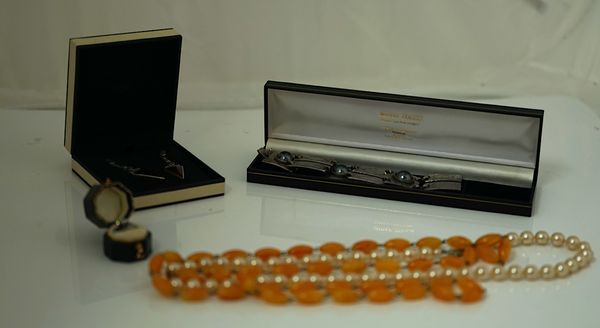 A COLLECTION OF MOSTLY COSTUME JEWELLERY, INCLUDING SOME SILVER (20)