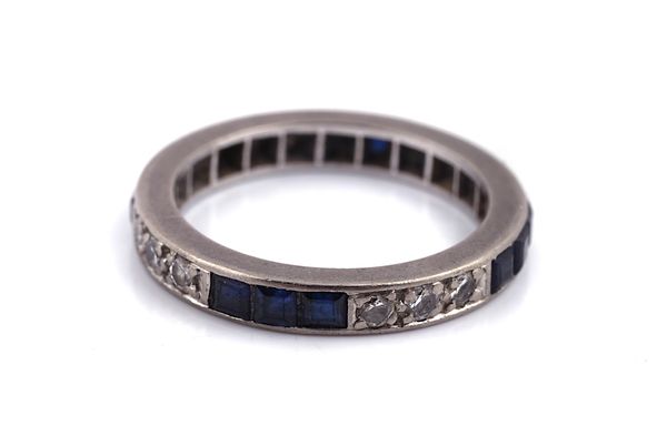 A SAPPHIRE AND DIAMOND ETERNITY RING