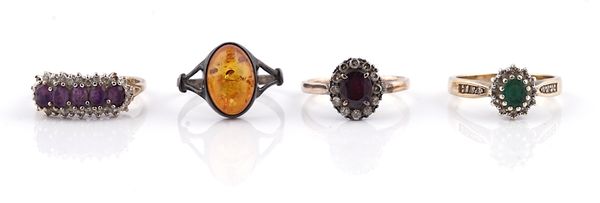 A 9CT GOLD, AMETHYST AND DIAMOND RING AND THREE FURTHER RINGS (4)